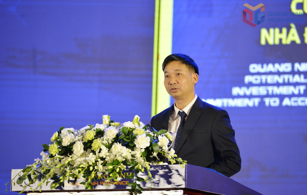 Đồng chí Nguyễn Văn Công, Phó Chủ tịch UBND tỉnh phát biểu bế mạc hội nghị.