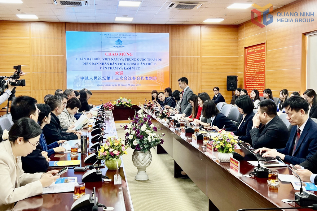 Tiến sỹ Nguyễn Đức Tiệp, Hiệu trưởng trường Đại học Hạ Long giới thiệu khát quát về nhà trường.