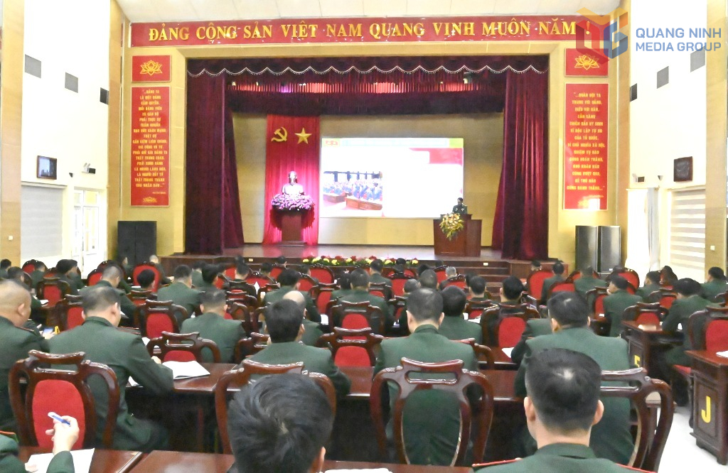 Quang cảnh hội nghị