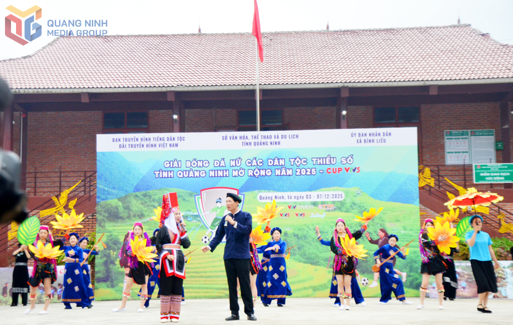 Sắc màu ngày hội bóng đá nữ ở vùng cao Bình Liêu