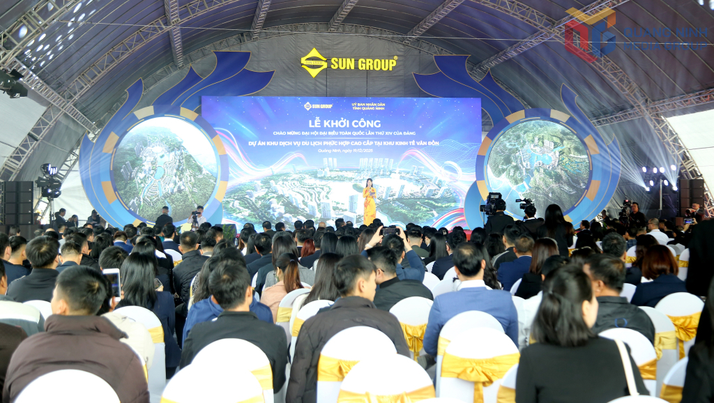 Quang cảnh Lễ khởi công Dự án khu dịch vụ du lịch phức hợp cao cấp tại Khu kinh tế Vân Đồn.