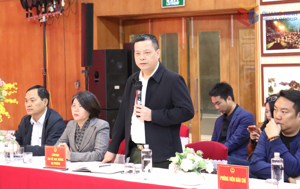 Đại diện Công an tỉnh phát biểu ý kiến về công tác đảm bảo an ninh, trật tự.