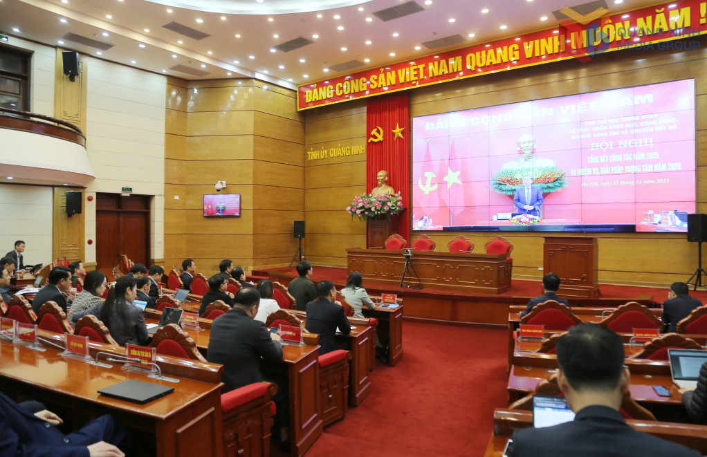 Quang cảnh hội nghị.