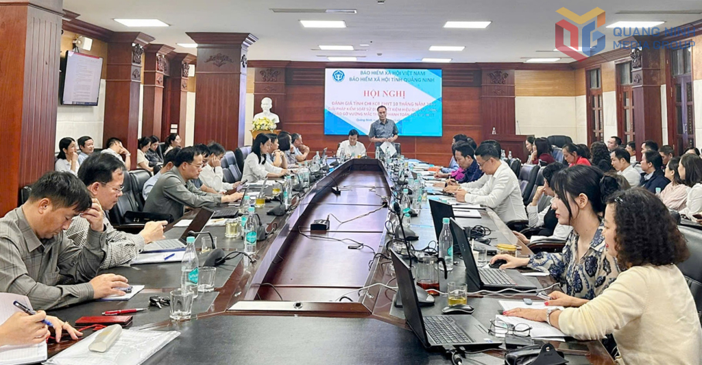 Ảnh với chú thích