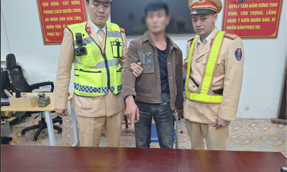 Đội CSGT Đường bộ số 2 (Công an Quảng Ninh) liên tiếp phát hiện đối tượng tàng trữ trái phép ma túy
