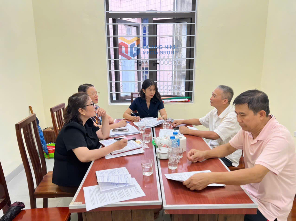 Hoạt động tiếp xúc cử tri là kênh quan trọng để HĐND cấp cơ sở lắng nghe, theo dõi và giải quyết kiến nghị của Nhân dân.