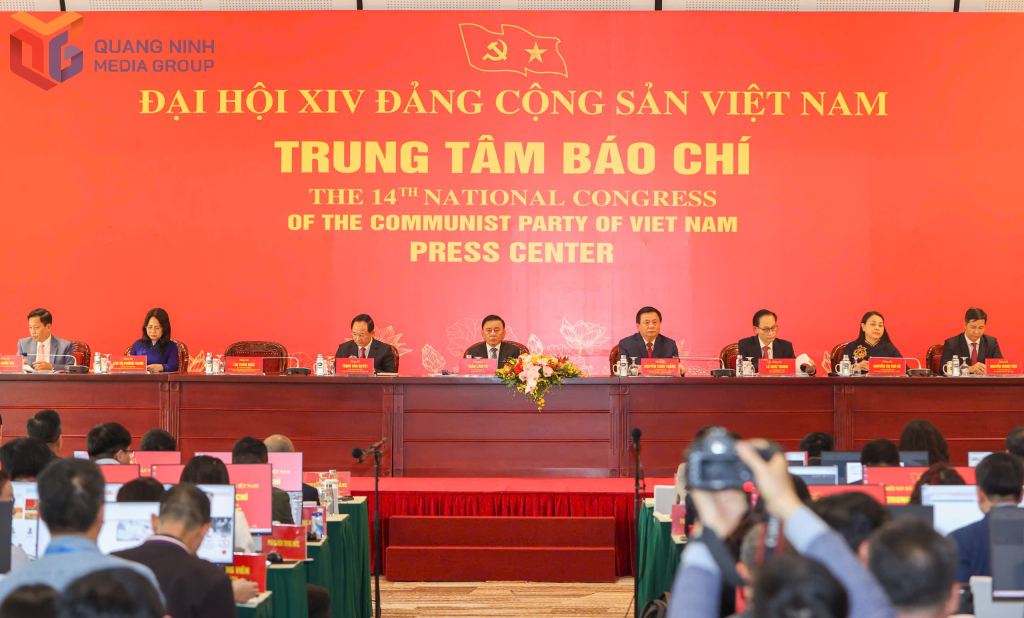 Họp báo quốc tế thông tin về Đại hội đại biểu lần thứ XIV của Đảng.