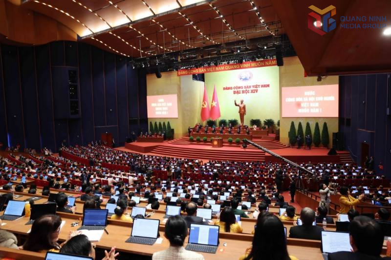 Quang cảnh phiên họp trù bị.