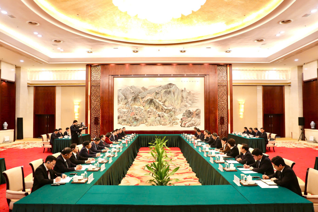 Quang cảnh hội đàm.