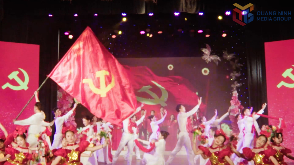 Một tiết mục sẽ được biểu diễn trong chương trình.