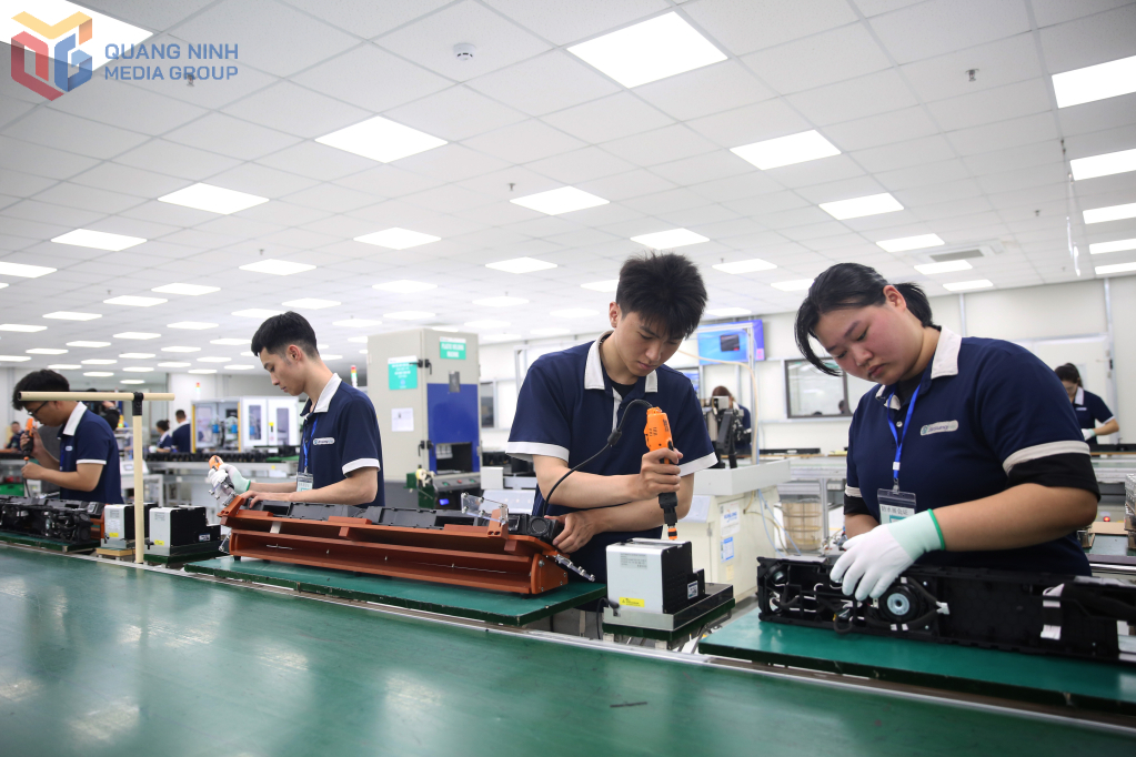 100% người lao động tại tại Công ty TNHH Jinsung Hitec Vina, KCN Đông Mai đã quay trở lại làm việc sau kỳ nghỉ Tết.