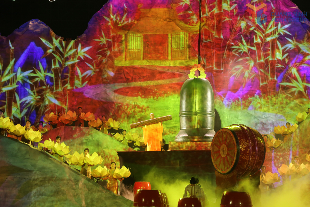 Hình tượng non thiêng Yên Tử và tư tưởng Phật Hoàng Trần Nhân Tông – Thiền phái Trúc Lâm xuyên suốt, chương trình.