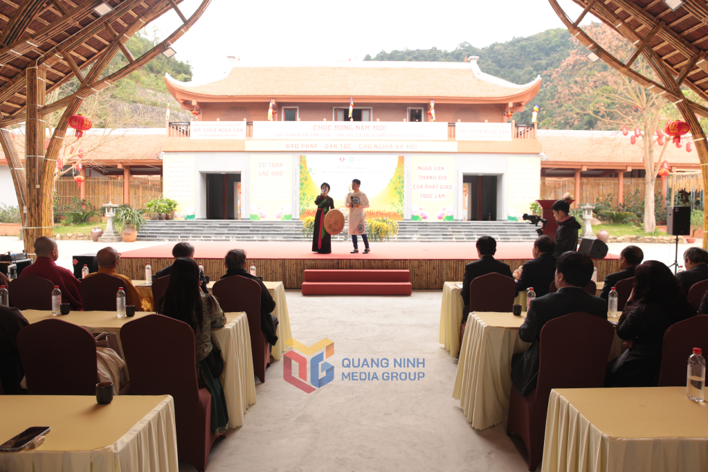 Nhiều tiết mục nghệ thuật đặc sắc tại chương trình giao lưu văn hóa tri ân Đệ Tam Tổ Huyền Quang.