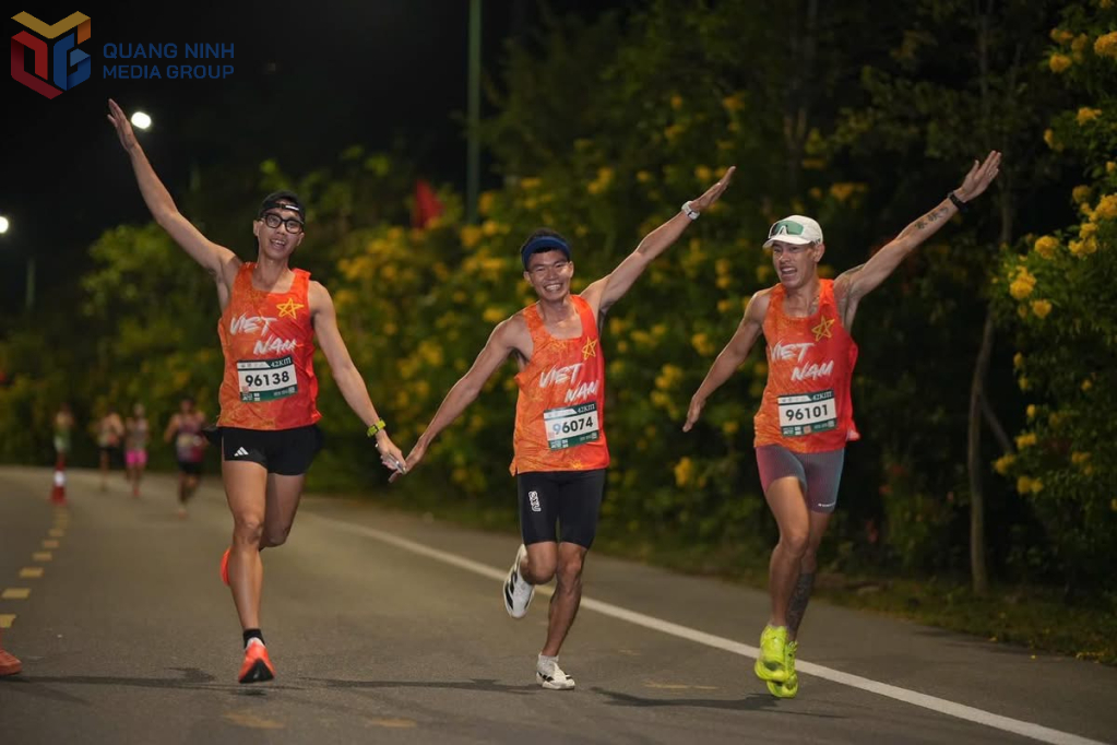 Giải chạy Yên Tử Heritage Marathon 2025 - “Chạm vùng di sản” thu hút hơn 3.000 vận động viên trong và ngoài nước tham gia. Ảnh: Minh Đức