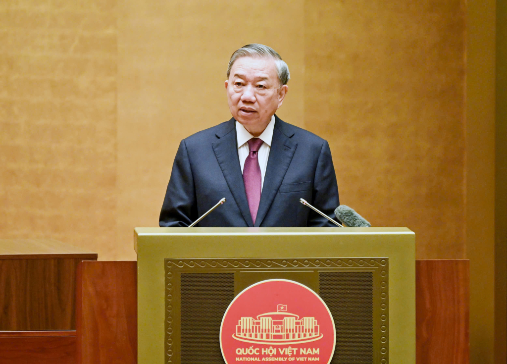 Tổng Bí thư, Chủ tịch nước Tô Lâm phát biểu tại Hội nghị quán triệt và triển khai Nghị quyết Hội nghị Trung ương 2 khóa XIV. Ảnh: chinhphu.vn