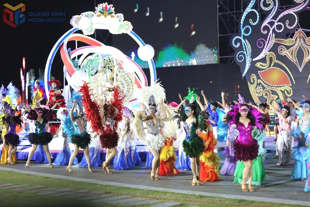 Chương trình Carnaval Hạ Long 2026 “Kỳ quan bừng sáng kỷ nguyên mới” sẽ khởi động mùa du lịch hè của Quảng Ninh.