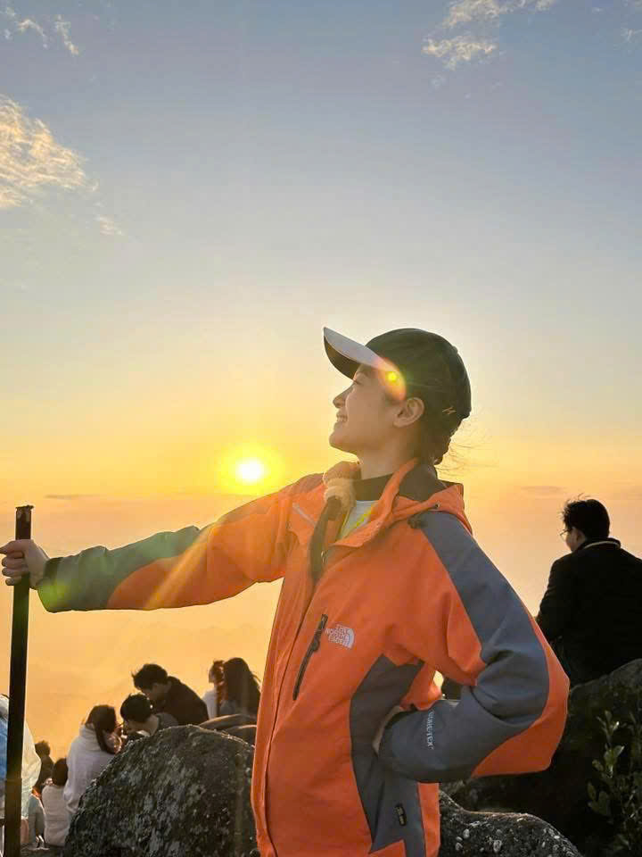 Nhiều khoảnh khắc đáng nhớ trên chùa Đồng được ghi lại.