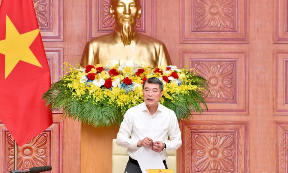 Ưu ti&ecirc;n nguồn lực x&acirc;y dựng, ho&agrave;n thiện thể chế, ch&iacute;nh s&aacute;ch, triển khai tốt c&aacute;c nhiệm vụ trọng t&acirc;m