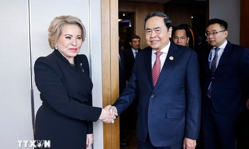 Chủ tịch Quốc hội Trần Thanh Mẫn gặp, hội kiến l&atilde;nh đạo một số nước nh&acirc;n dịp tham dự IPU-152