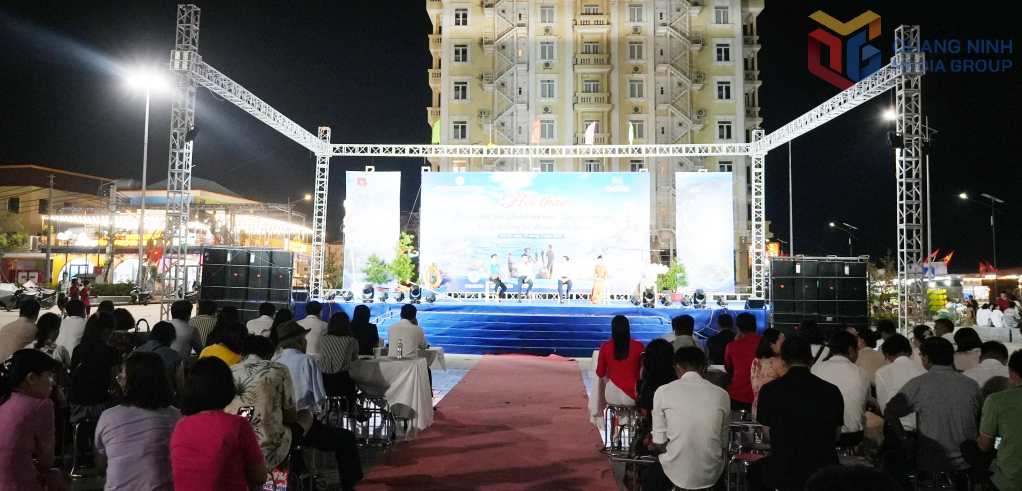Quang cảnh tại buổi hội thảo