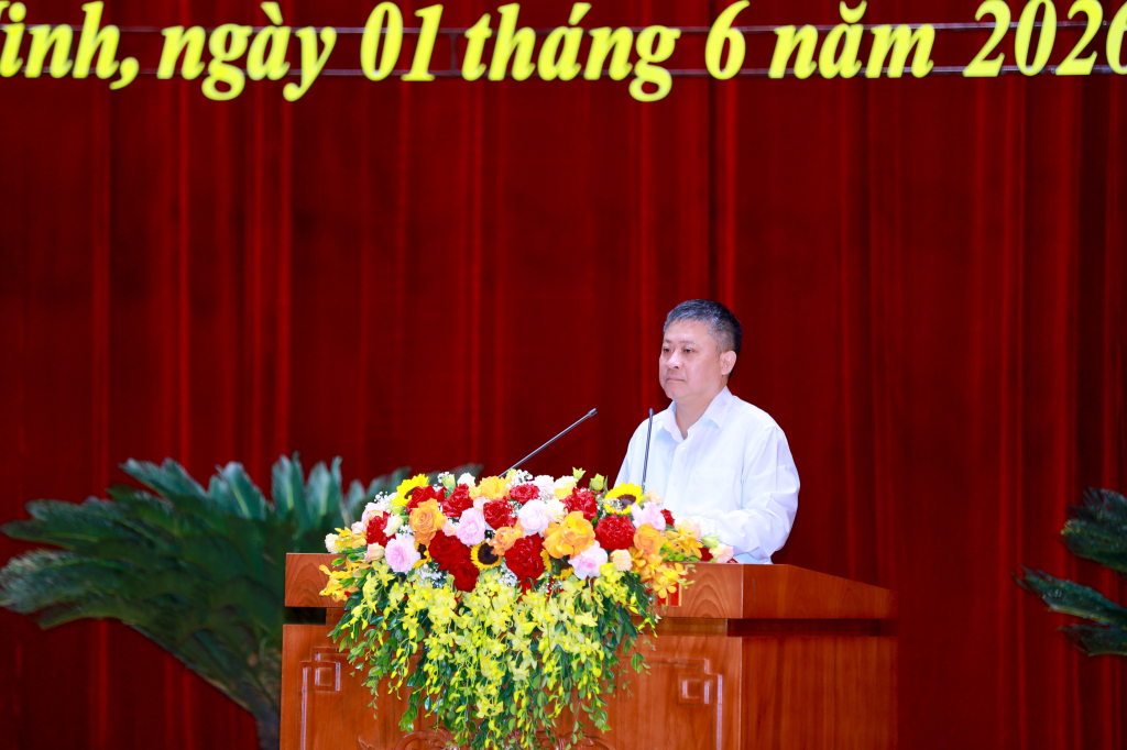 Đồng chí Ngô Quang Hưng, Chánh Văn phòng HĐND tỉnh