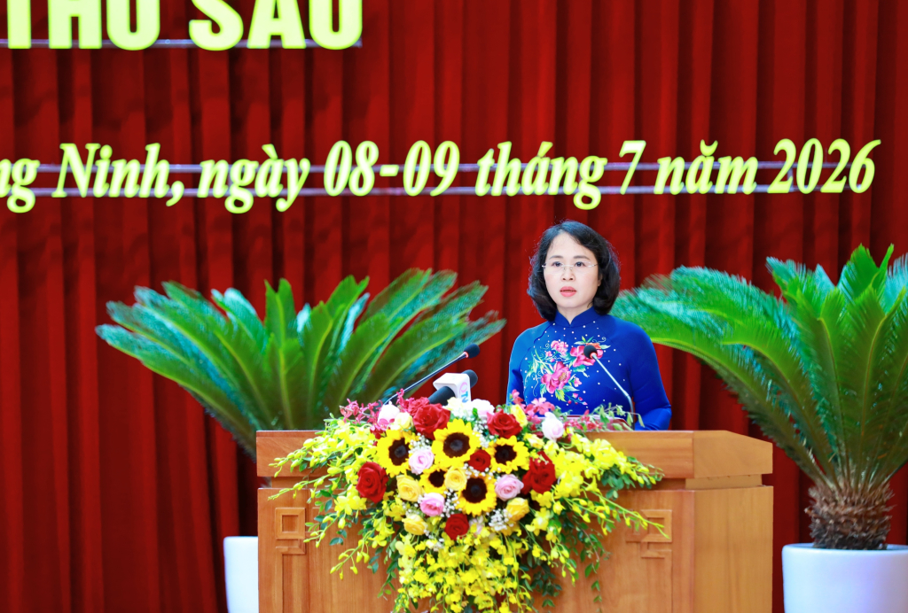 Đồng chí Trịnh Thị Minh Thanh, Phó Bí thư Thường trực Tỉnh ủy, Chủ tịch HĐND tỉnh phát biểu bế mạc Kỳ họp thứ 6, HĐND tỉnh khóa XV, nhiệm kỳ 2026-2031.