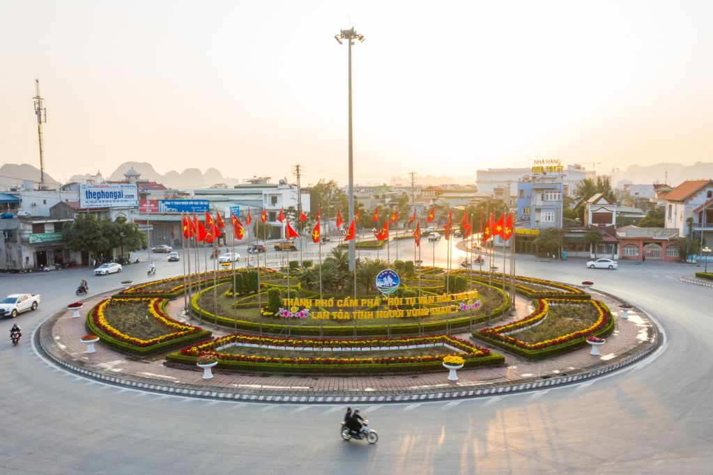 TP Cẩm Phả nhìn từ trên cao. Ảnh: Thành Chung (CTV)