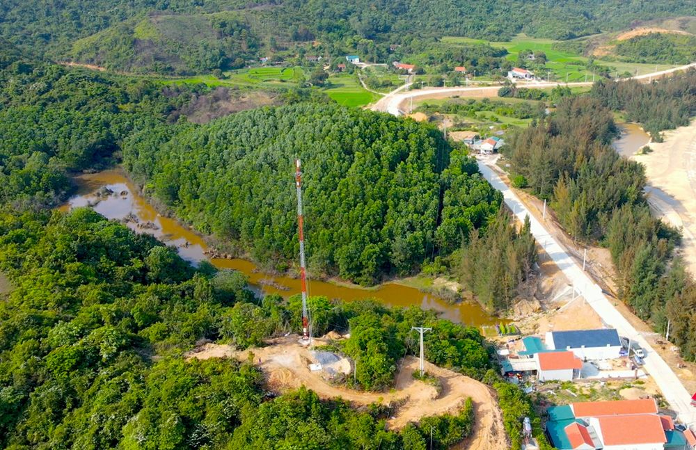 Trạm BTS trên đảo Cái Chiên.