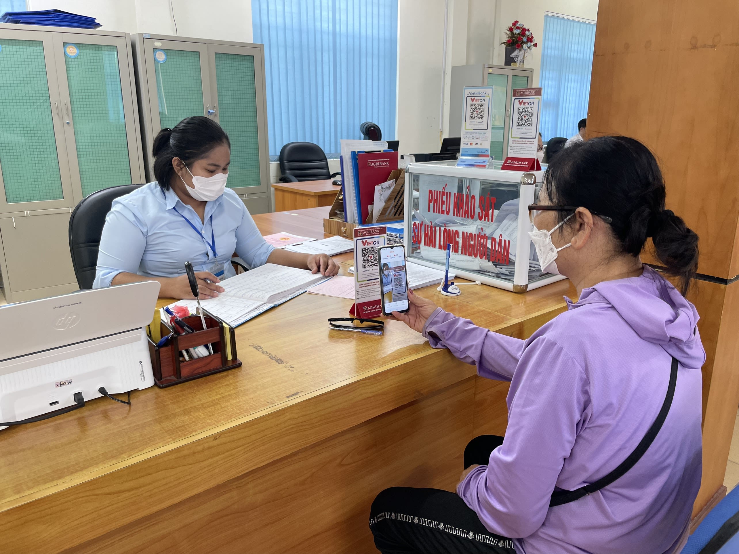 Các dịch vụ tiện ích đến gần và hiệu quả hơn với người dân.